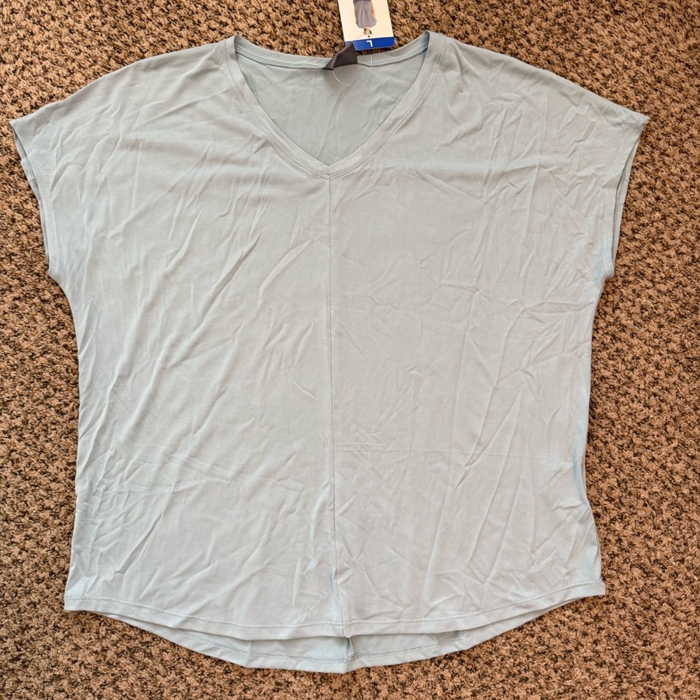 32degrees Cool - Light Blue V-Neck Women's Top